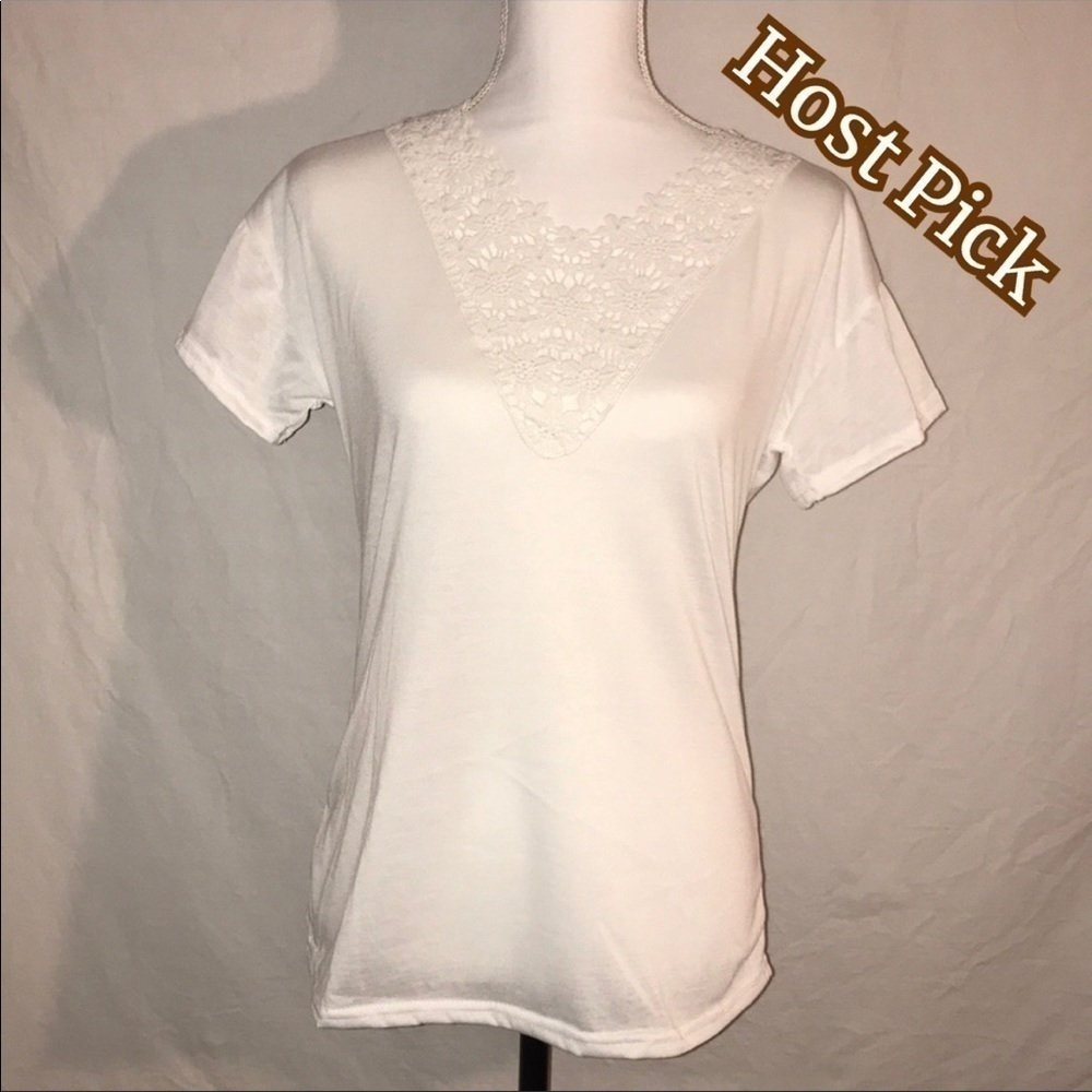 ✅HOST Pick✅ Short Sleeve Crochet Design Top, Size Large